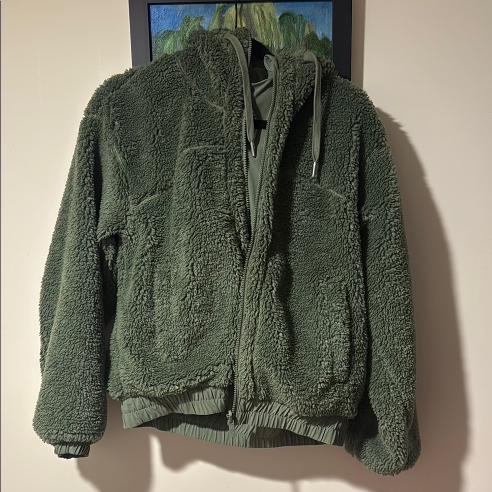 Lululemon reversible fleece jacket